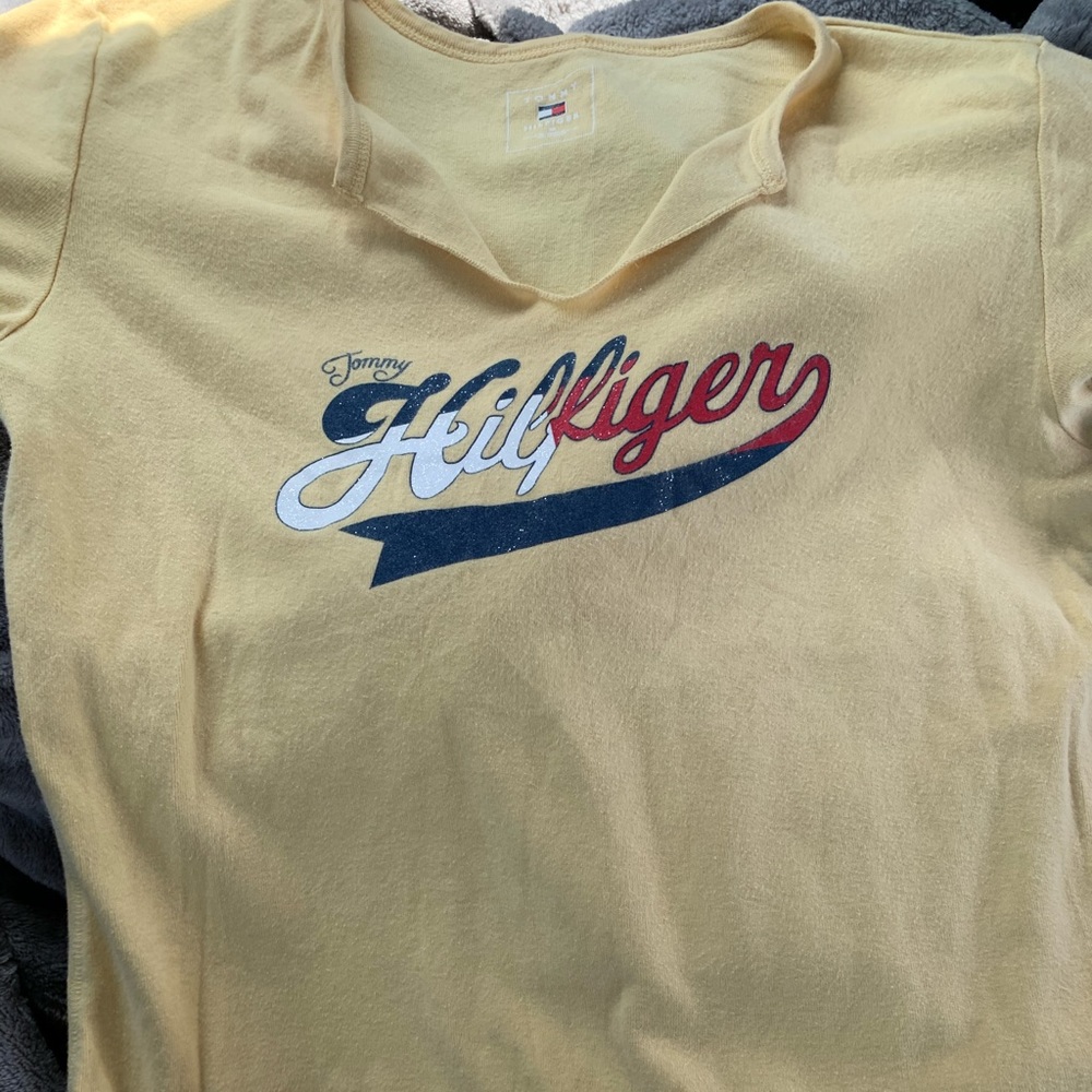 vintage tommy tee